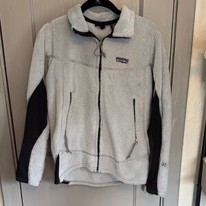 Patagonia Men's Gray and Black Performance Jacket